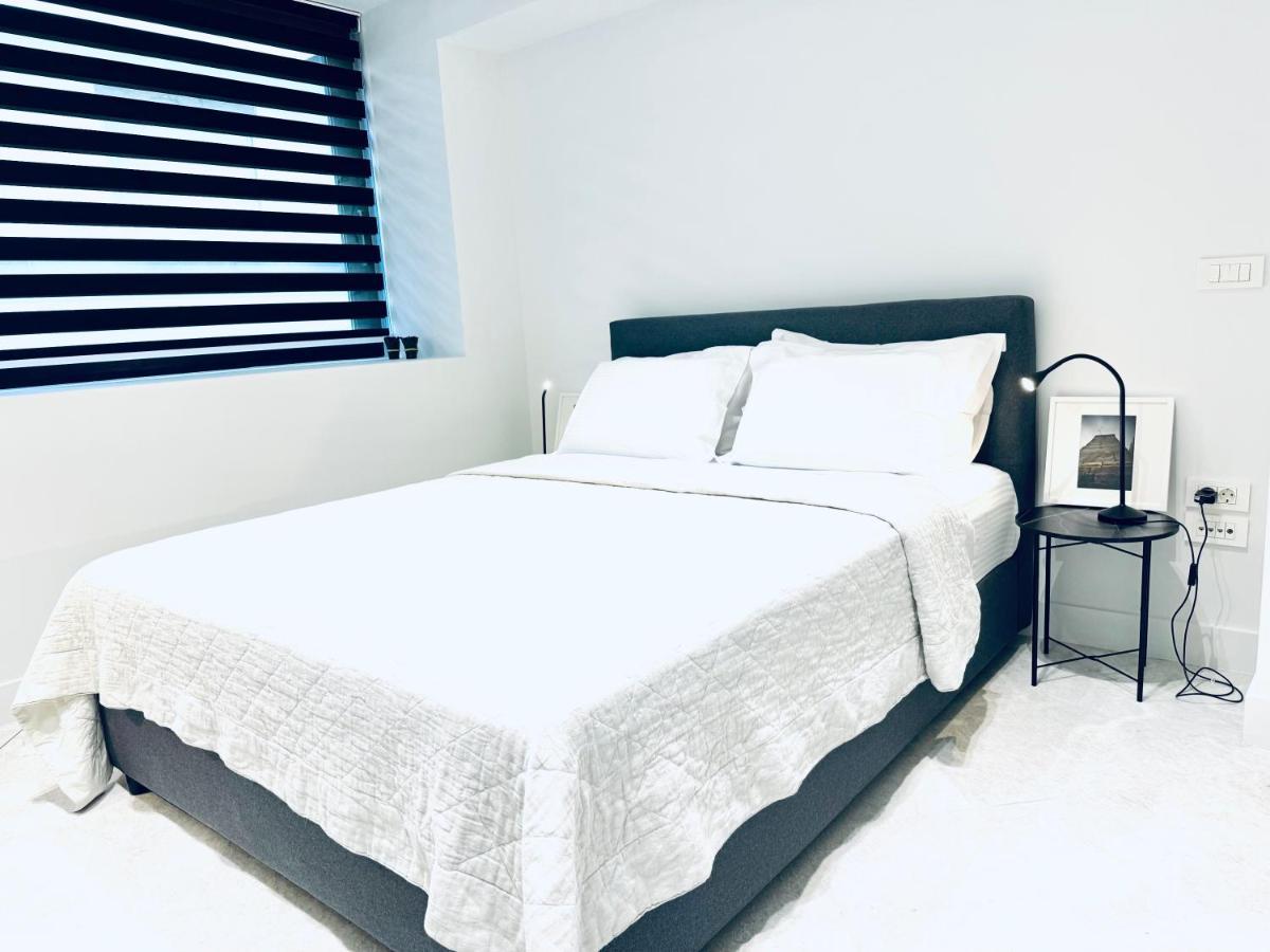 Stylish Central Superior Bedroom In Kolonaki Athènes Extérieur photo