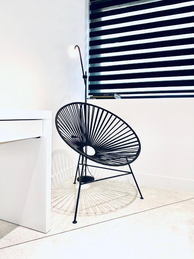 Stylish Central Superior Bedroom In Kolonaki Athènes Extérieur photo